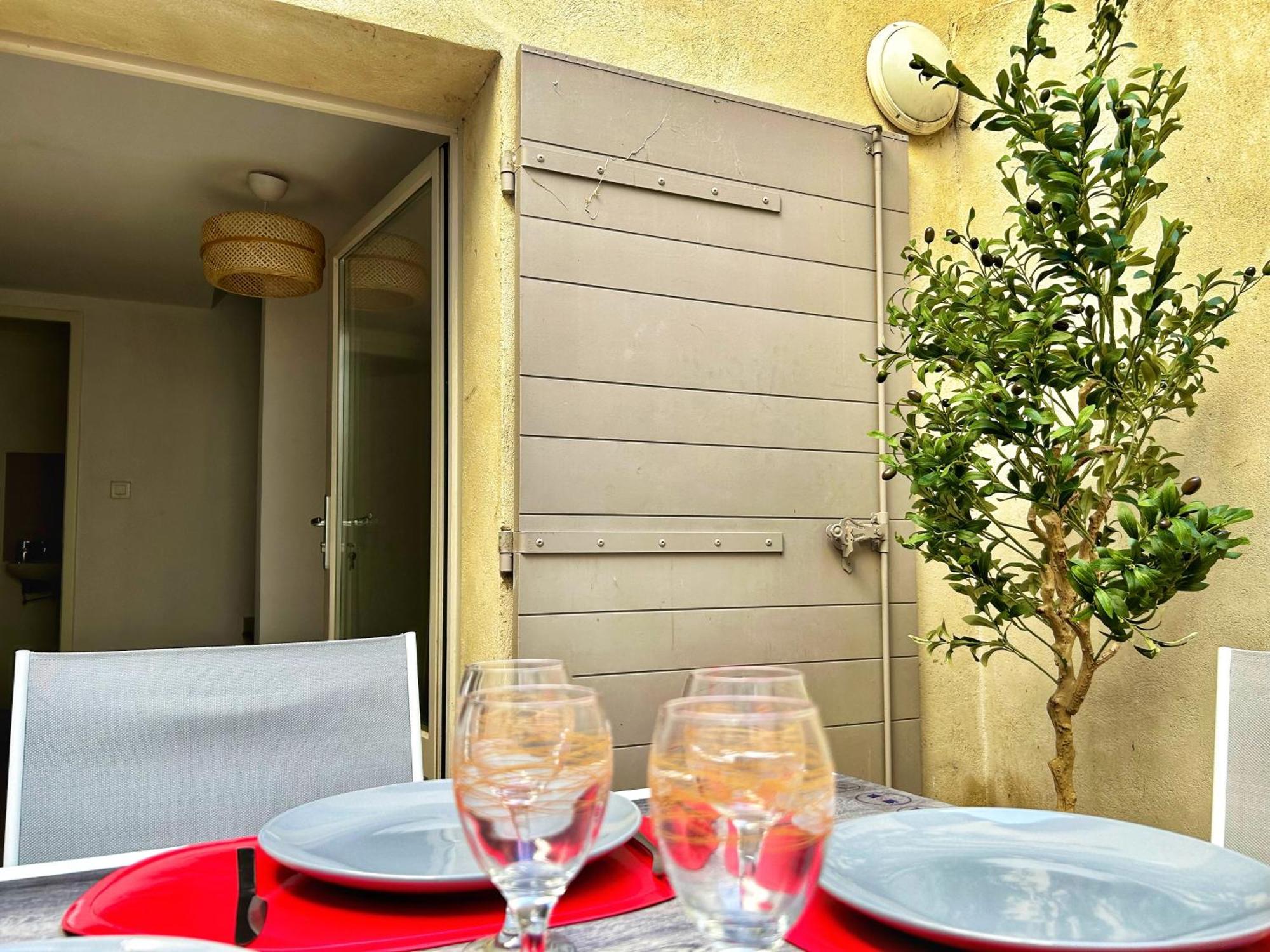 Terracotta Tranquility Apartment Arles Exterior foto